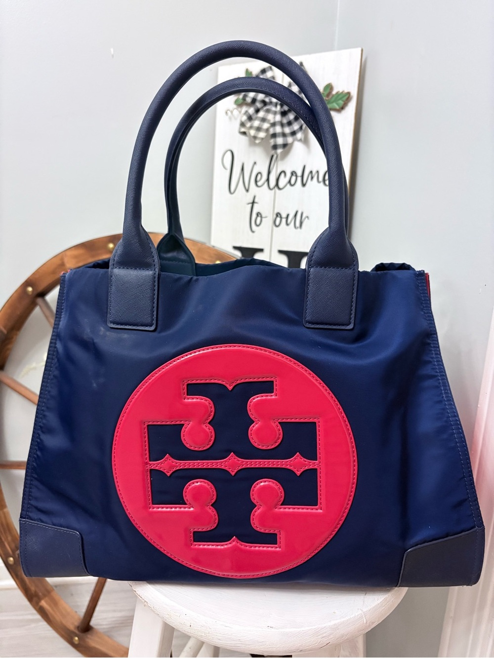 💙❤️ TORY BURCH Navy Tote with Red Logo Medallion